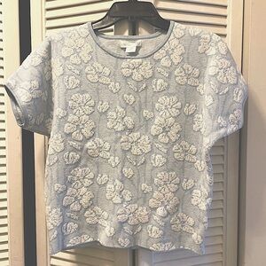 Cynthia Rowley Short Sleeve Sweater Shirt Baby Blue White Floral Design